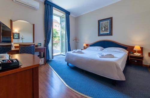 Castellammare Hotel | Massimo Plaza Hotel
