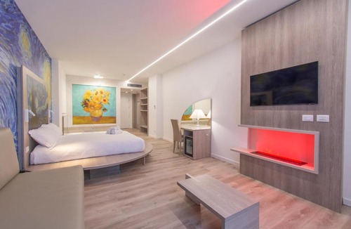Druento Hotel | Max Motel - Art Gallery Room