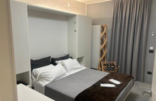 Sud-Ovest House | MB&B Relax Rooms - Villa Murari Brà