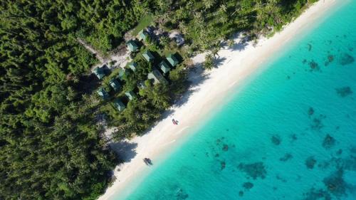Kepulauan Banyak Resort | MB Palambak Island Resort Pulau Banyak Aceh Singkil
