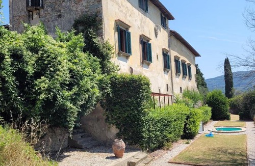 Trespiano Villa | Medici Villa with Gardens 7 min from Florence