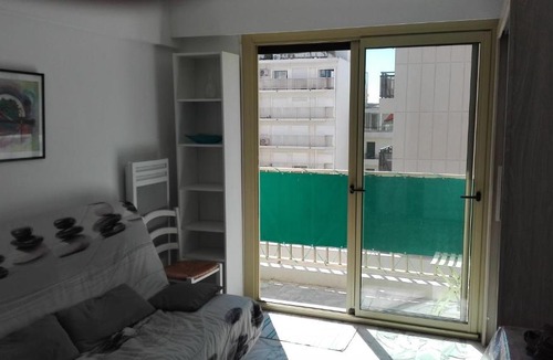 Antibes Old Town Apartment | MEISSONNIER