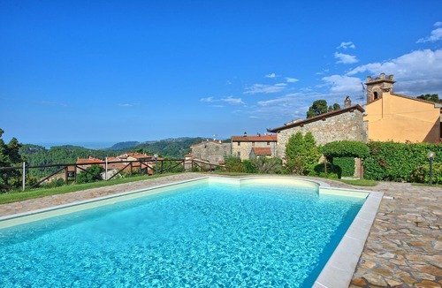 Massarosa Apartment | Menestrello - Vacation Rental near the Versilian Coastline, Tuscany