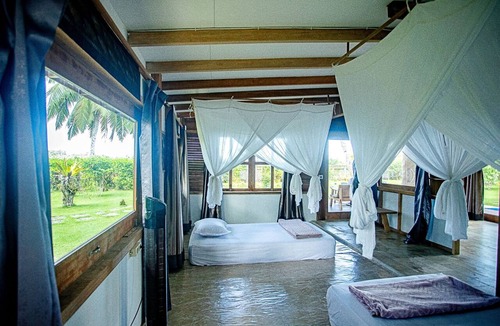 Pulau Masokut House | Mentawai Balcony