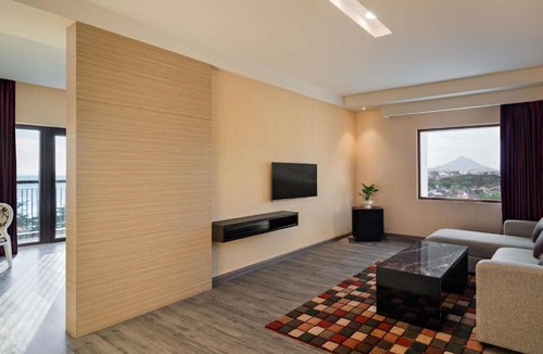 Padang Hotel | Mercure Padang