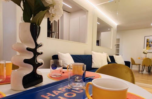 Porta Venezia Apartment | Milan Porta Venezia Chic Liberty Flat: Wifi, AC & Metro