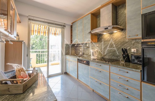 Cimiez Apartment | Mimosa 2 bedroom apartment VRBO