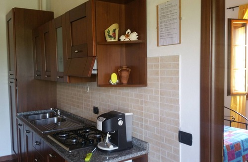 Latignano Apartment | MIMOSA apartment for up to 4 people