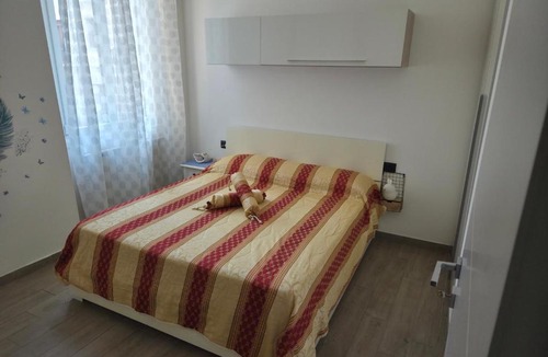 Como City Centre Apartment | Miriam's House in Como center - 80 m2 - Free parking car