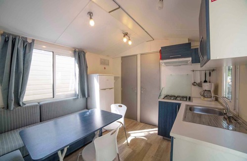 Manerba del Garda House | Mobile home with terrace and air conditioning