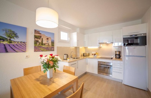 Mougins Condo | Modern 1-Bed Apartment | Mougins Resort | Sleeps 4