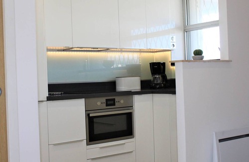 Villeneuve Loubet Beach Apartment | Modern 1BR Apartment, Terrace, Parking, Villeneuve-Loubet Plage