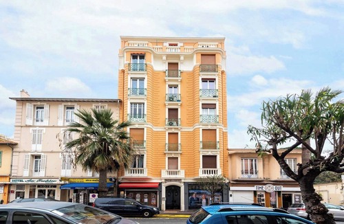 Juan-les-Pins Apartment | Modern apartment -2BDR/6P - 300m from the BEACH