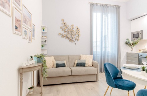 Viareggio Apartment | Modern Apartment by the Beach Promenade in Viareggio