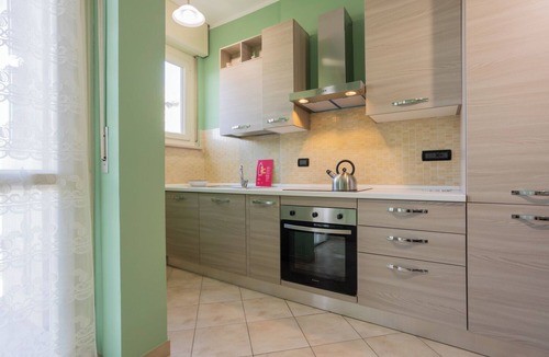 Santa Rita Apartment | Modern Apartment in Santa Rita by Wonderful Italy