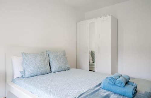 Pasteur Apartment | Modern apartment, steps from tramway