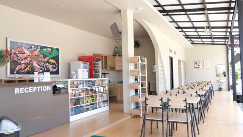 Jember House | Modern Guest House by Calli Rooms