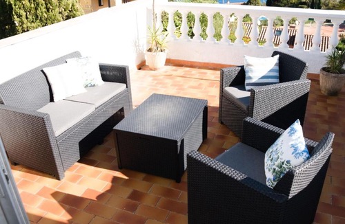 Theoule-sur-Mer House | Modern Holiday Home in Th oule sur Mer With Swimming Pool
