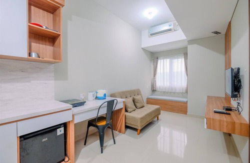 Kedungmanggu Apartment | Modern Look 1BR at LRT City Sentul - Royal Sentul Park Apartment