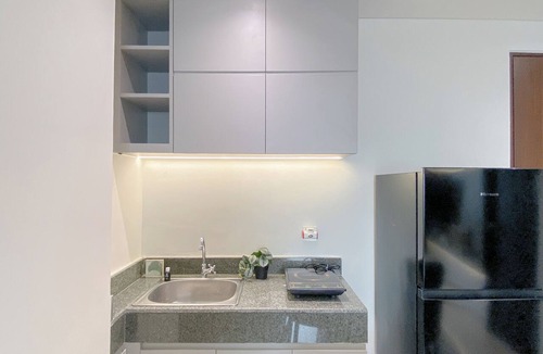 Depok Apartment | Modern Look And Cozy 2Br Apartment Transpark Cibubur
