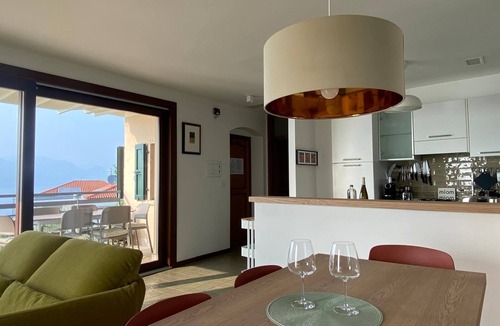 Torri del Benaco Condo | Modern vacation apartment with lake view on Lake Garda