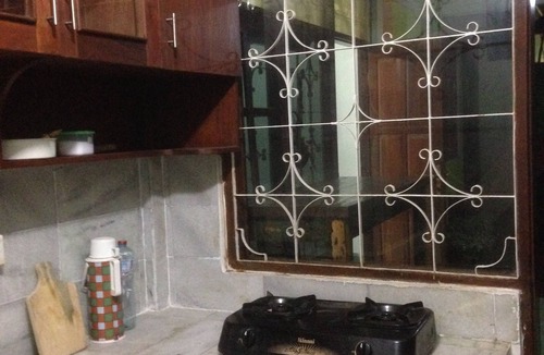 Teuku Umar Hostel | Morotai Camp - 4 Bed Mixed Dorm W.AC (En-Suit)