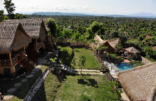Pejarakan House | Motel ∙ 8 guests