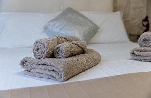 Cascina Apartment | My hive