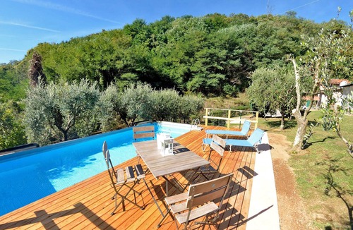 Pescaglia House | My Sweet Paradise on Lucca hilsl with stunning view