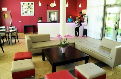 Biot Apartment | Néméa Appart'Hôtel Green Side - Studio 2 People