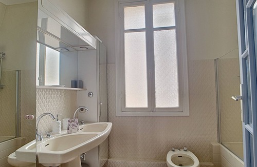 Gambetta Apartment | N&J - PALACE ROTONDE - By sea - Top floor
