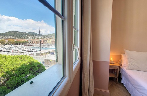 Quartier du Port Apartment | N&J - PORT LYMPIA - Port area - Close Old Town