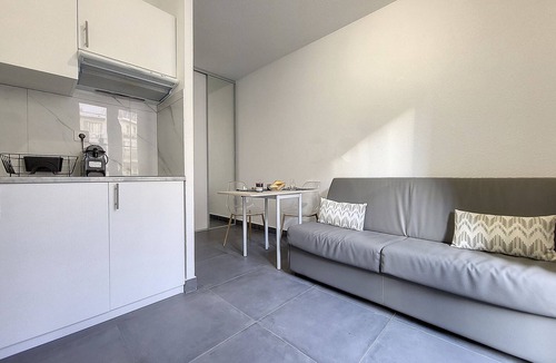 Les Baumettes Apartment | N&J - ROSIE FRANCE RIVIERA - Close sea - Balcony