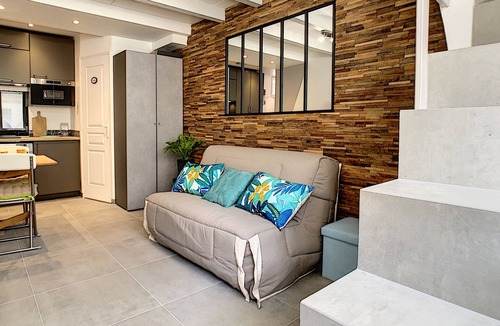 Les Baumettes Apartment | N&J - SECRET BEACH DUPLEX - Very close sea