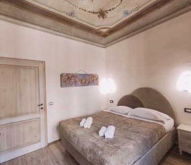 Sant' Ambrogio House | Nashira Rooms B&B Affittacamere