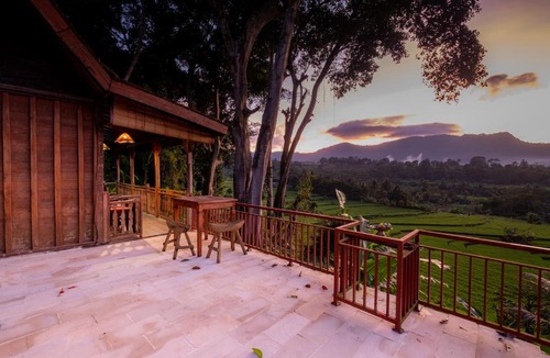 Wisma Kerta Resort | Natural View Sidemen Villas & Cottages By Supala