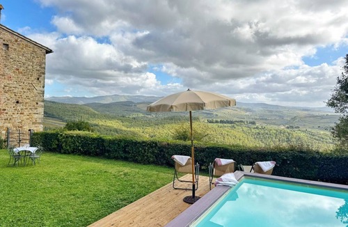 San Pietro in Bossolo Villa | Near Chianti Classico Wine Production