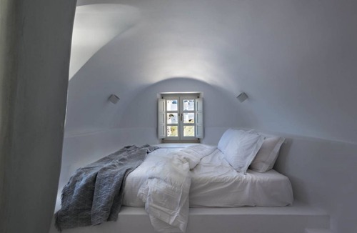 Fira Apartment | Nefeles Junior Suite + Senior Suite by Fantasia Villas