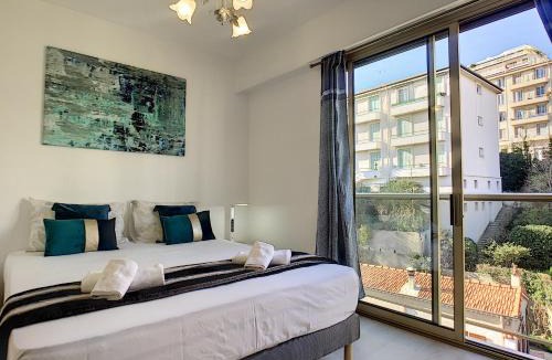 Les Baumettes Apartment | Nestor&Jeeves - SUNSET TERRACE - Central - Free parking - Top floor
