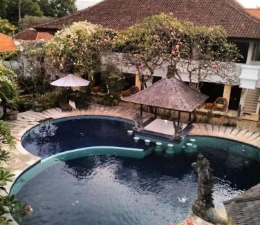 Temukus Hotel | New Adirama Beach Hotel