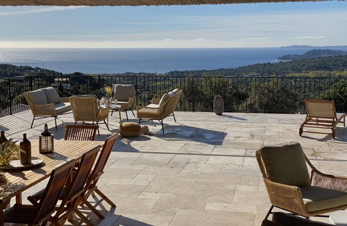 La Croix-Valmer Villa | NEW! Amazing sea view, high standing renovated villa with large swimming-pool