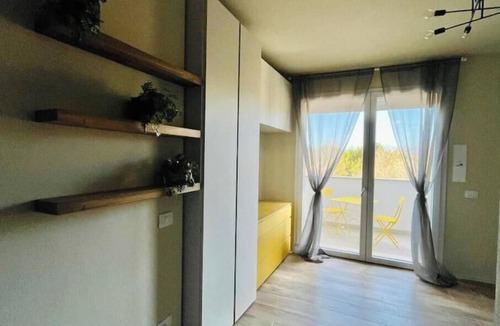 Pisa Apartment | New Apartment with Balcony - Near Tower, Private Park