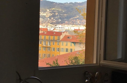 Old Town Apartment | New bulding in the old twon of Nice, 750 meter to castel beach