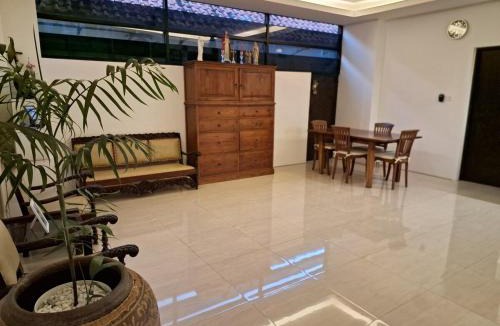 Dalung Villa | New house with nice view, available after 1 Aug'25