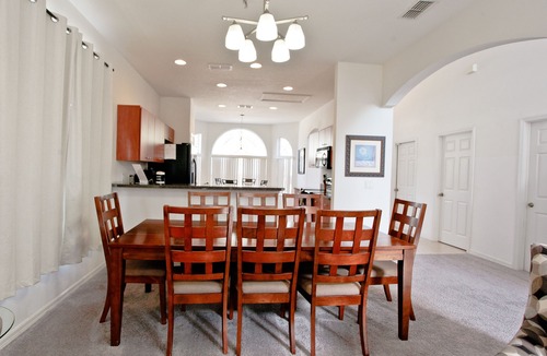 Crystal Cove House | New Listing! Crystal Cove Resort, 6mi to Disney & 11mi to Universal - BT55961