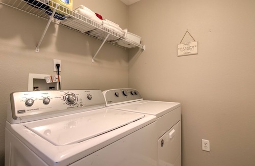Clear Creek House | NEW LISTING - TV's in All Bedrooms – Games Room – Pool – Clear Creek Community