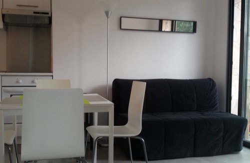Boulouris-sur-Mer Apartment | NICE 2 ROOMS 3* AIR CONDITIONED IN GROUND FLOOR WITH PRIVATE TERRACE AND POOL