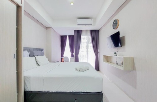 Pinang Apartment | Nice and Elegant Studio near Campus at Pacific Garden Alam Sutera Apartment By Travelio