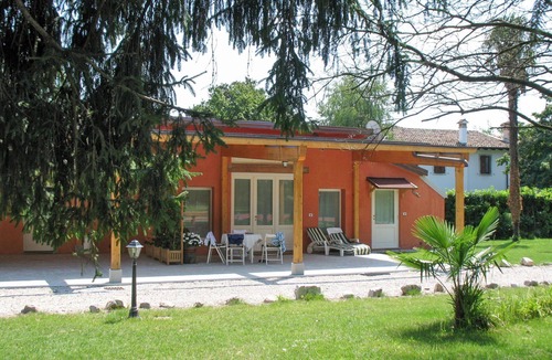 Strassoldo Apartment | Nice apartment for 4 people with A/C, WIFI and TV