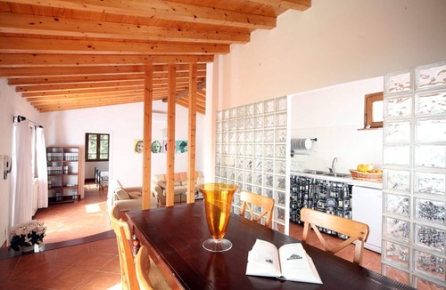Massarosa Apartment | Nice apartment with WIFI, A/C, pool, TV, patio, pets allowed and panoramic view, close to Viareg.